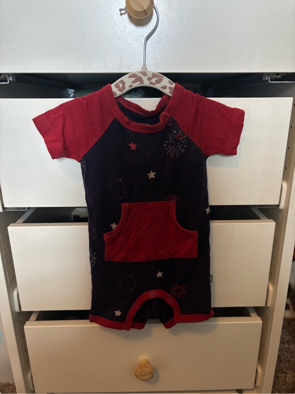 Kyte Baby fireworks shortall 3-6